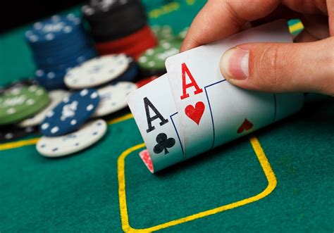 các cuộc phiêu lưu trong sòng bạc đánh bạc: ứng dụng chơi bài đổi tiền